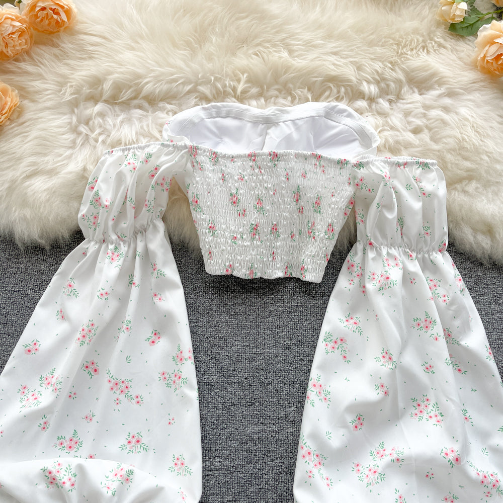 Daisy Puff Sleeve Top