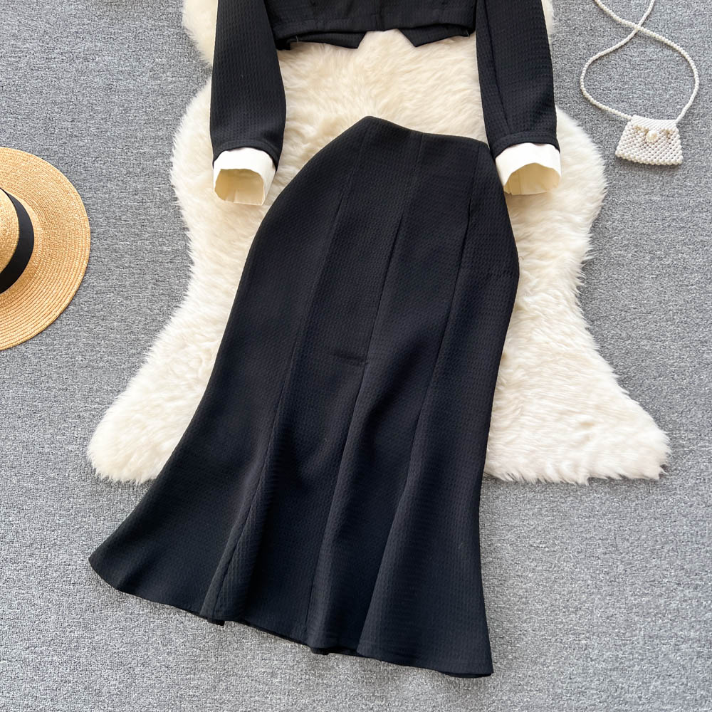 Leslie Two Piece Set
