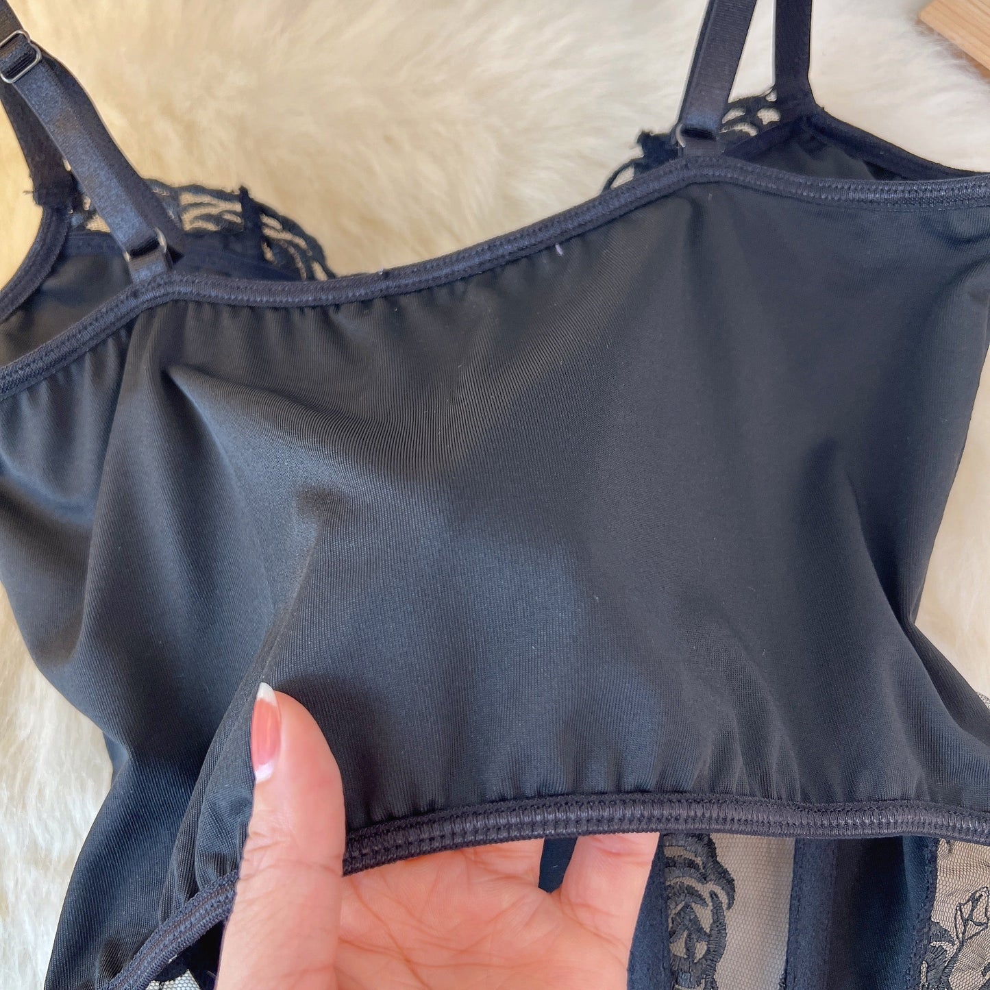 Tori Embroidered Top