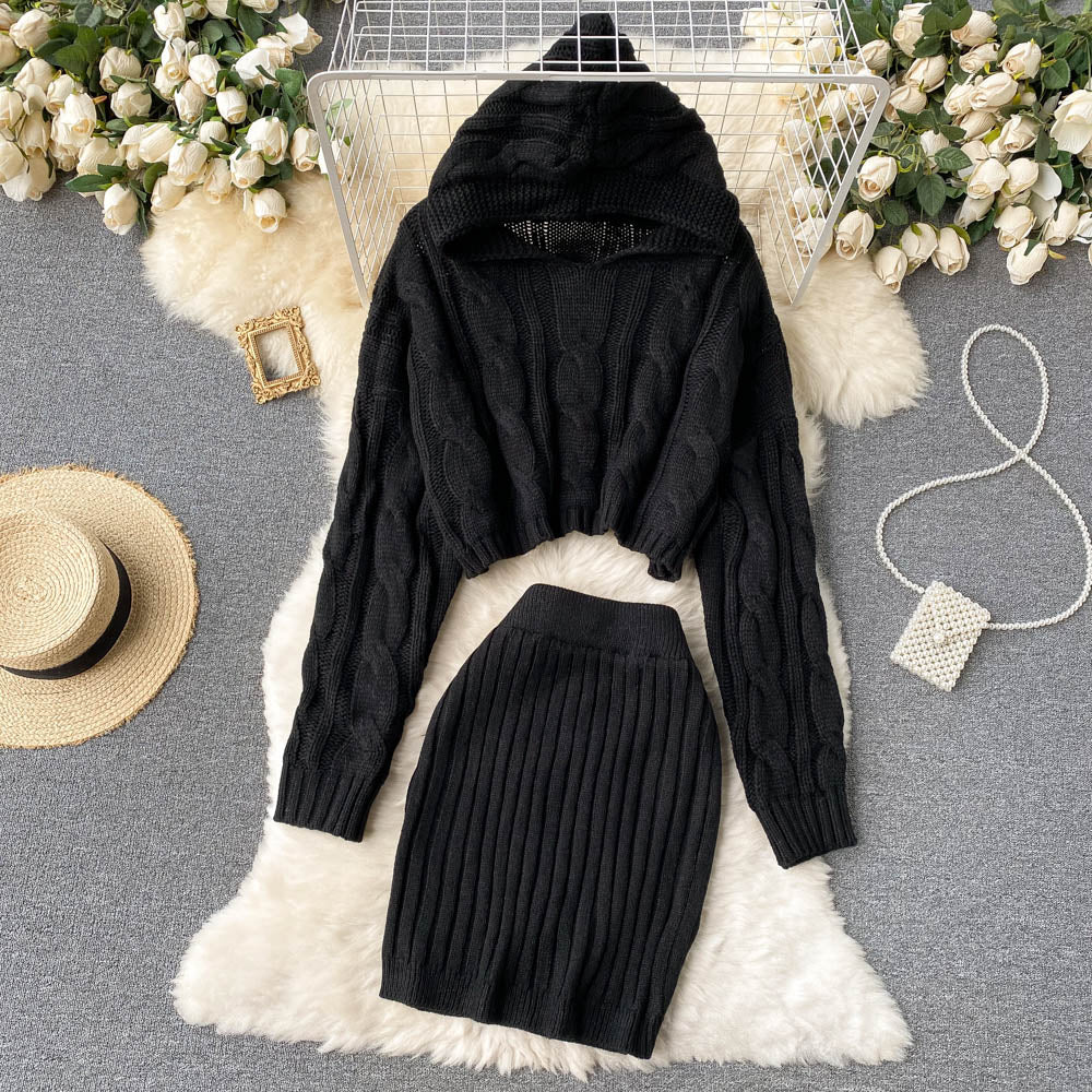Caya Hoodie Two Piece Knit Set