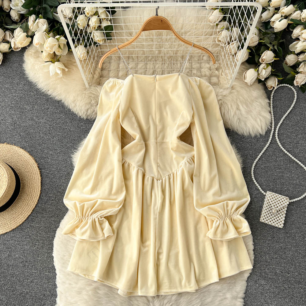 Charleigh Off-Shoulder Velvet Dress