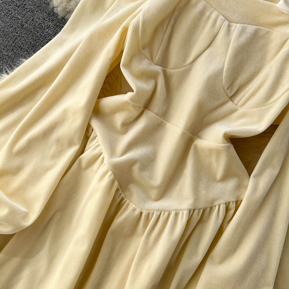 Charleigh Off-Shoulder Velvet Dress