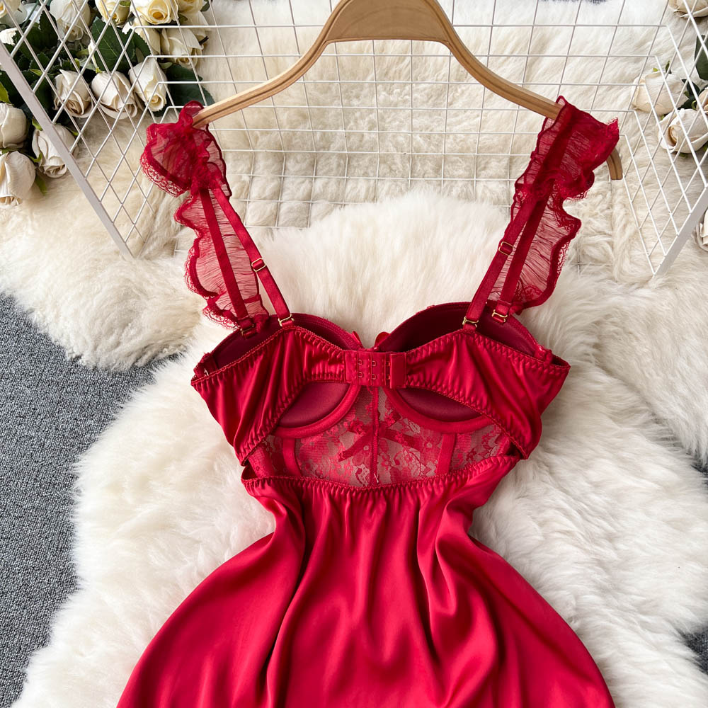 Liliana Lace Open Back Dress