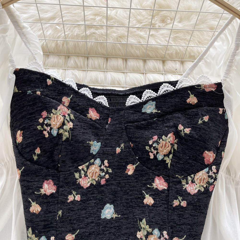Aubrie Embroidered Puff Sleeve Top